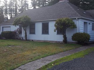 675 SW Parkside Dr, Mill City, OR 97360