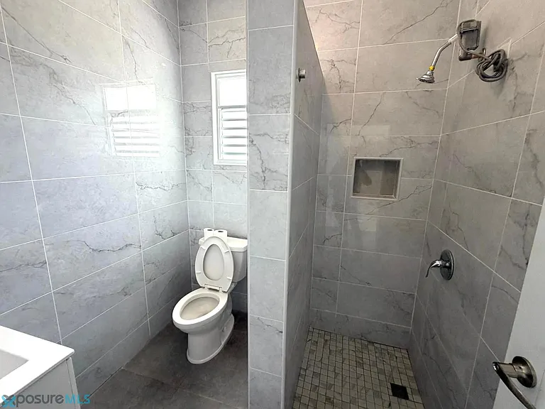 1 Jobos #1 — Photo 3