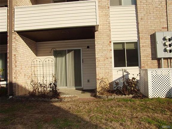 2nd image of 10080 Sakura Dr APT 7