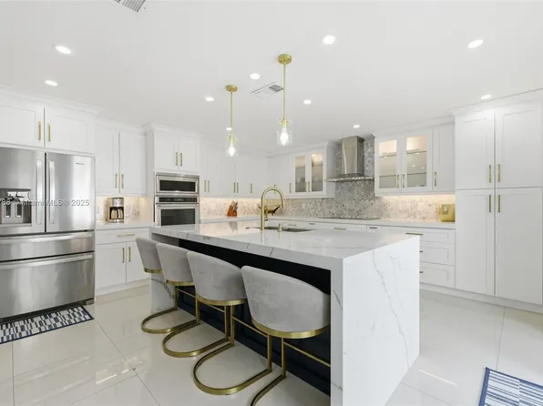 14972 SW 104th St APT 108, Miami, FL 33196