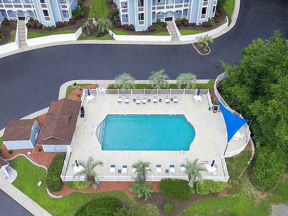 3rd image of 4640 Greenbriar Dr. #C-1