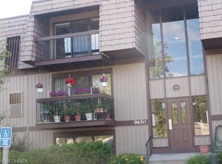 9650 Cove Dr UNIT F9, North Royalton, OH 44133