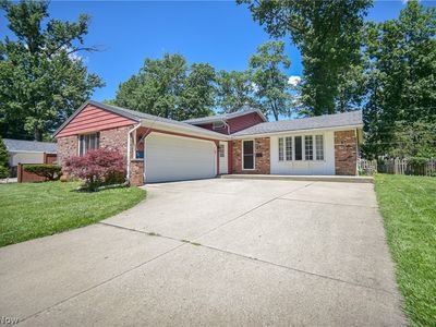 816 Bennett Dr, Elyria, OH, 44035
