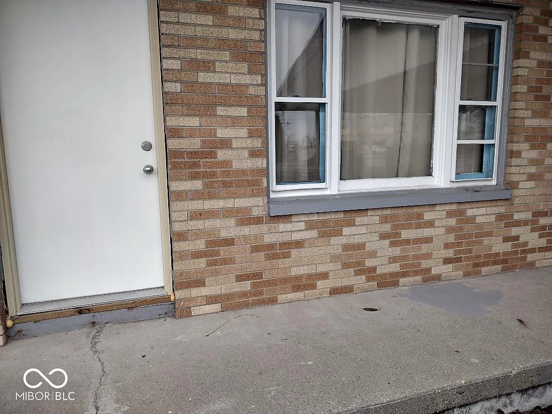 1 bed, 1.0 bath, 400 sqft, $800 — Photo 1