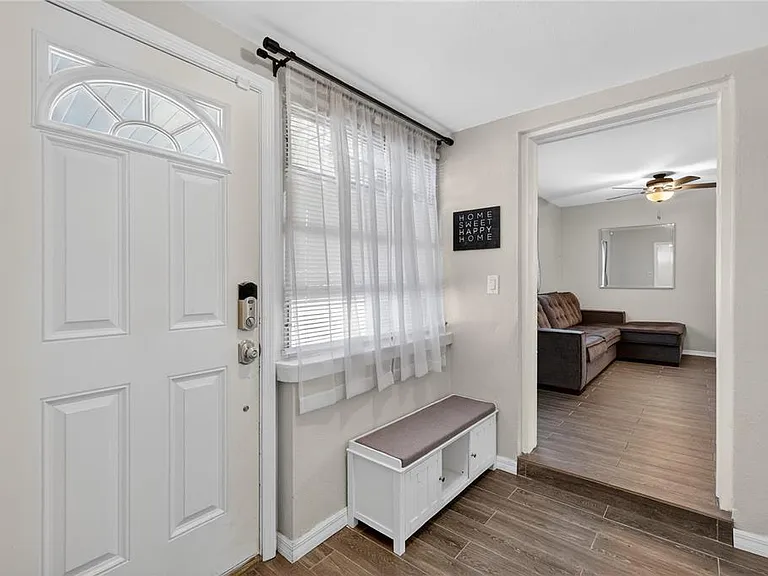 706 Mission Dr — Photo 11