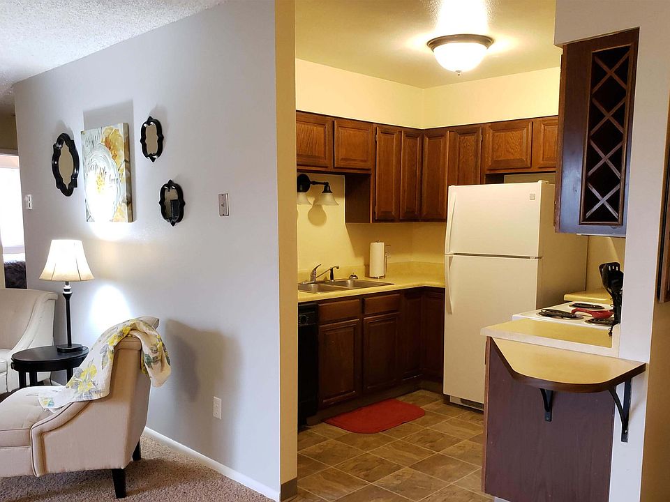 Castlerock Apartment Homes 1551 Nottingham Pl Billings MT Zillow