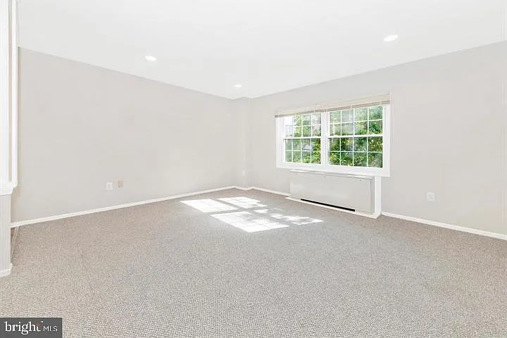 4411 Romlon St #301 — Photo 39
