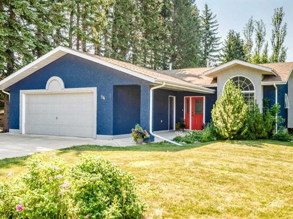 94 E Hathaway Ln, Lacombe, AB T4L 1T4