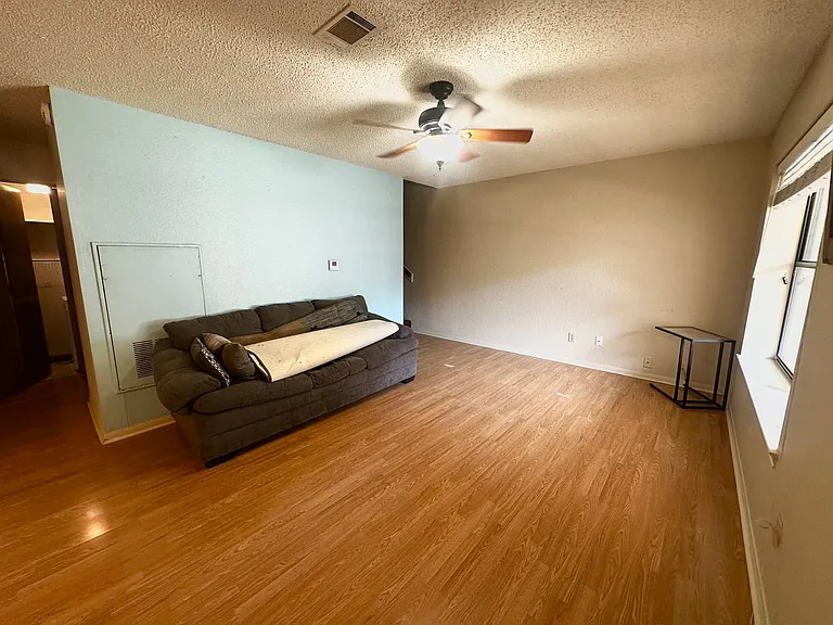 1824 S 8th St #109 — Photo 1