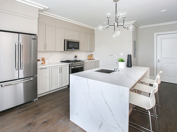 2nd image of 214 Market St #406