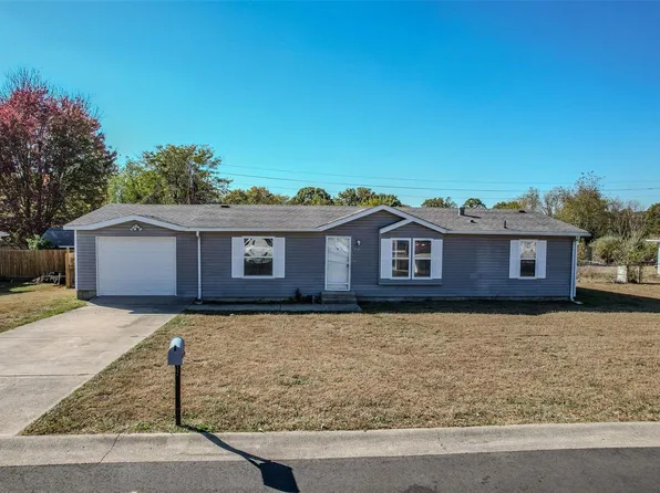 2125 Timberwood Ct, Lebanon, MO 65536