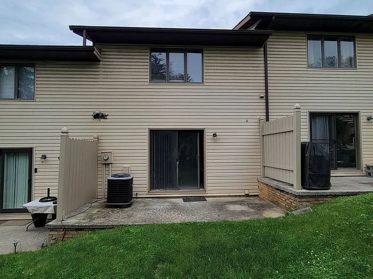 1332-19 Pineview Dr — Photo 17