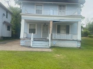 12914 Thornhurst Ave, Garfield Heights, OH 44105