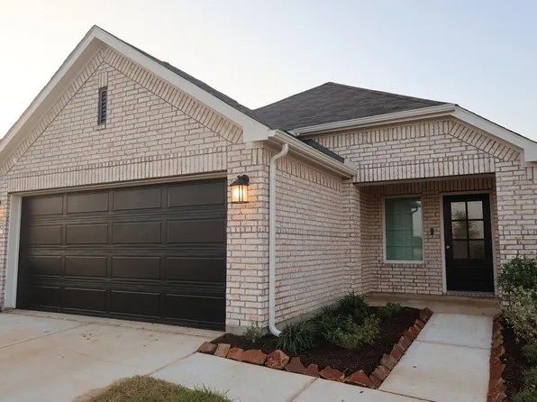 507 Flower Reed Ct, Magnolia, TX 77354