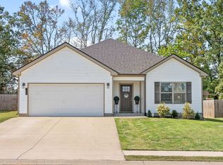 1600 Parkside Dr, Clarksville, TN 37042