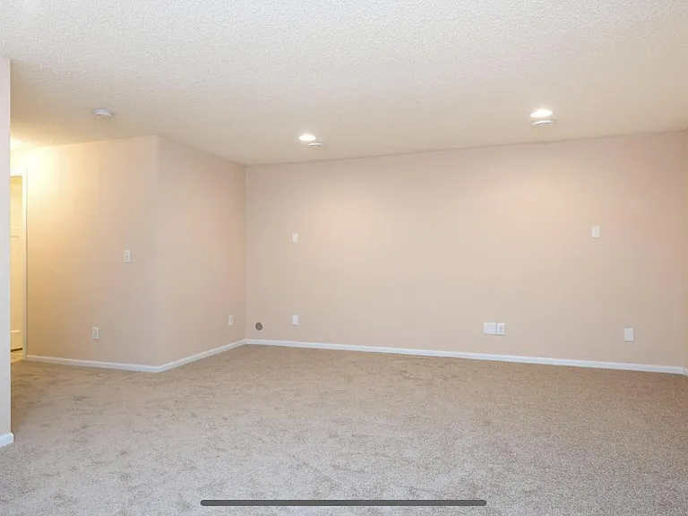 10009 Gentian Dr — Photo 19