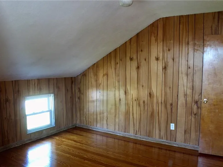 204 Lewis St — Photo 19