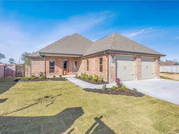 3rd image of 309 Faith Walk Ln