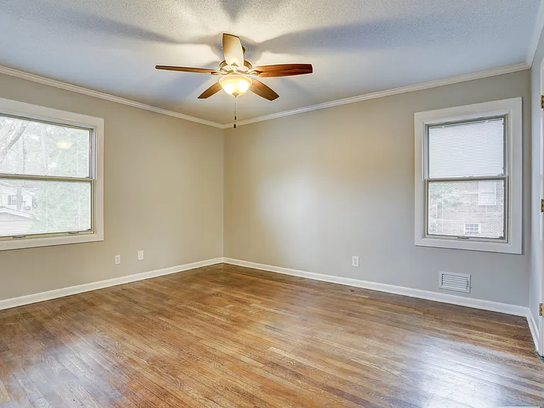 3245 Foxwood Trl SE — Photo 17