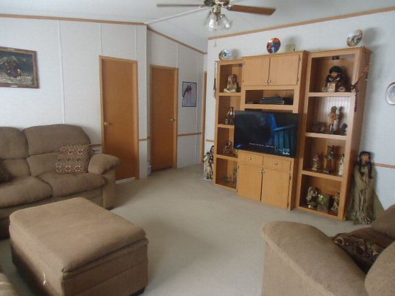 4th image of 466 Seminole Woods Dr