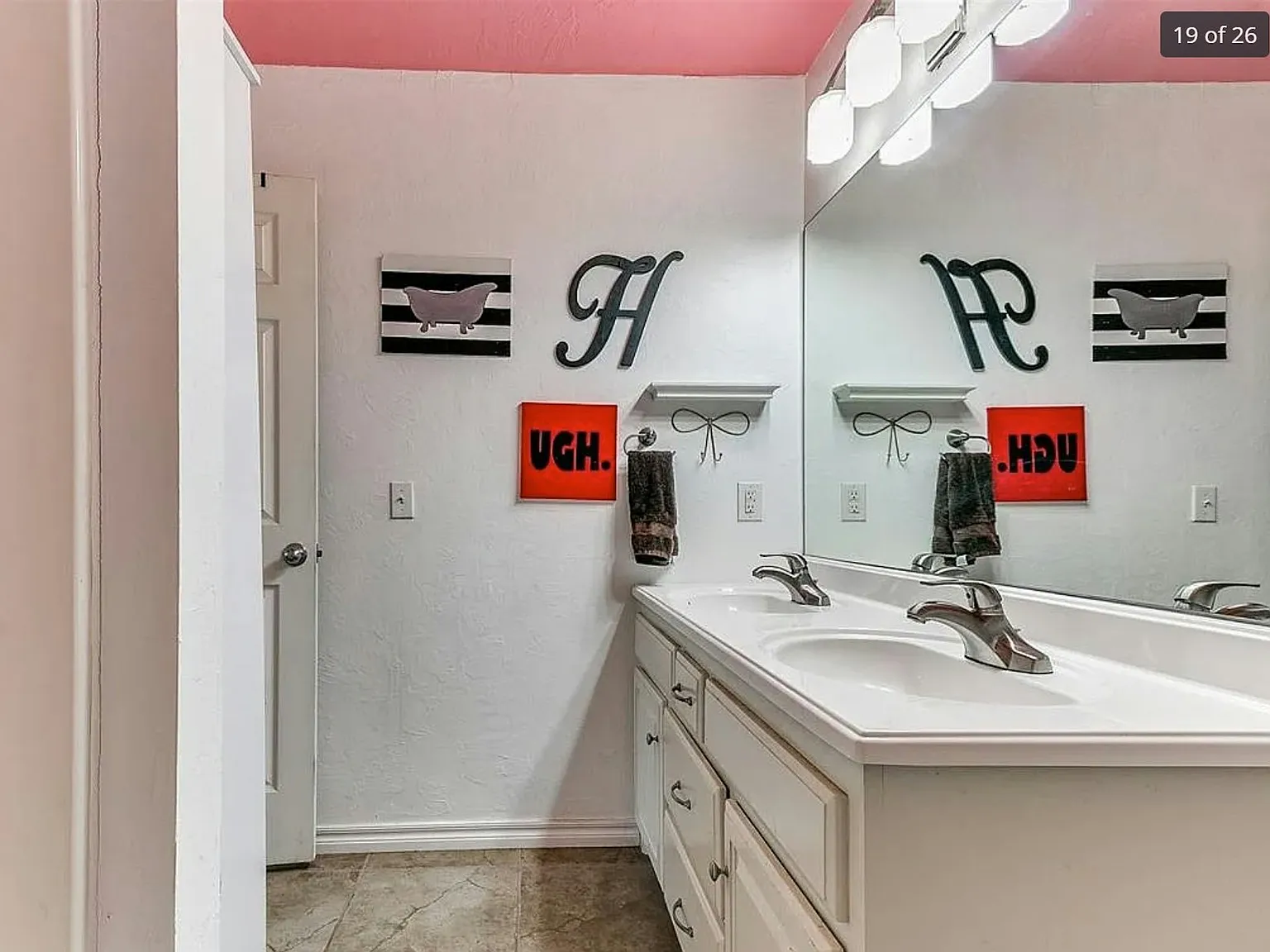 401 East 8th Street — Photo 3