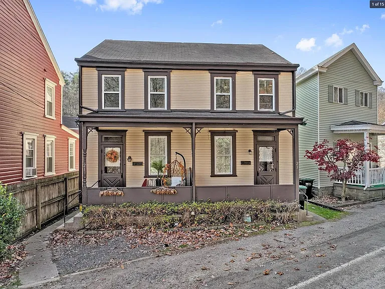 23 Jones St #23 — Photo 1