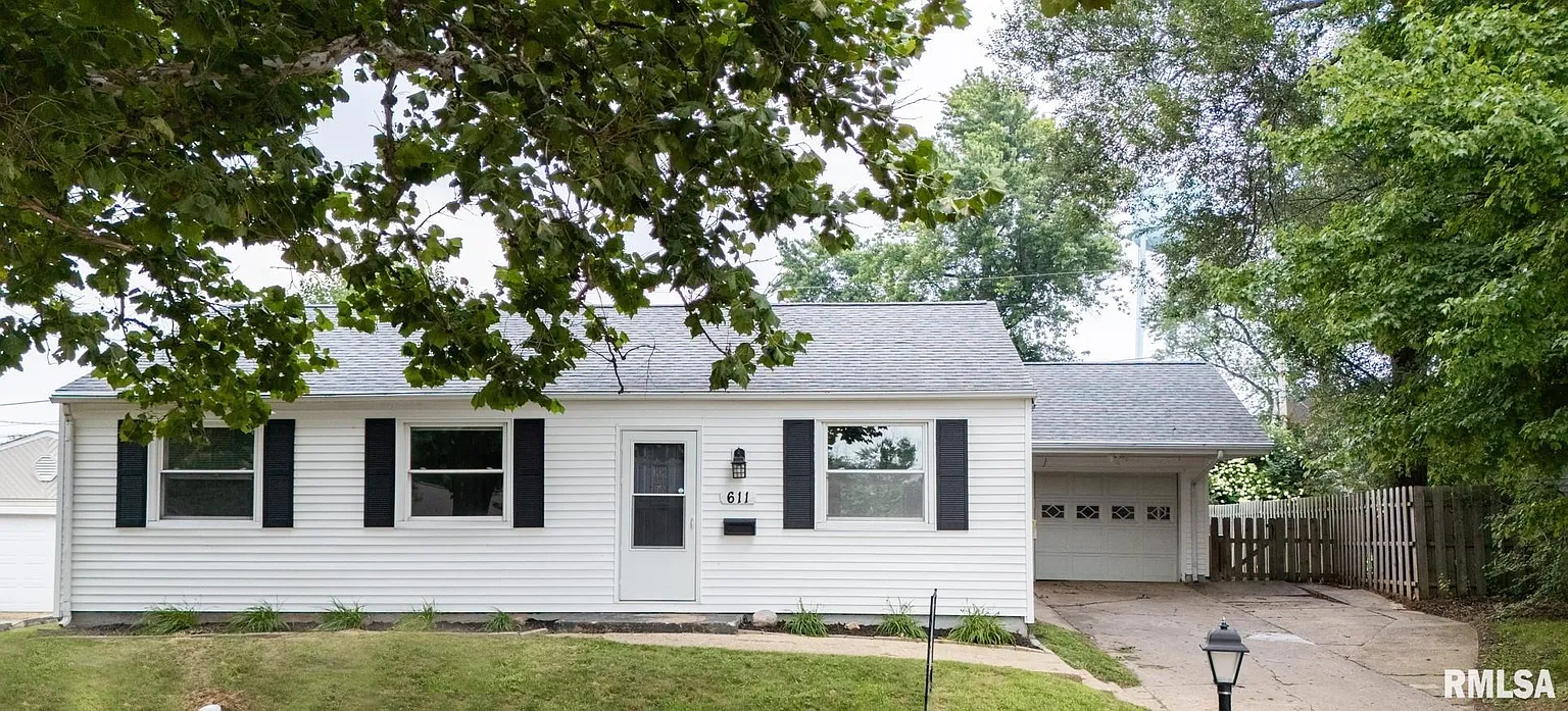 611 Sangamon Rd photo 1