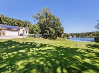21264 Oak Trl, Warrenton, MO 63383