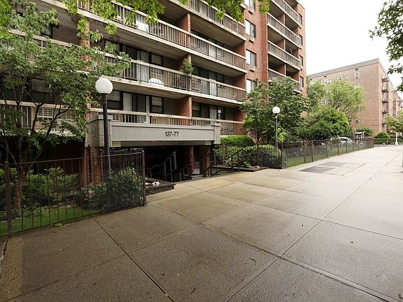 5th image of 137-77 Kissena Blvd #7P