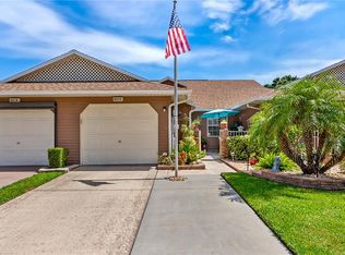 5512 Rosewall Cir, Leesburg, FL 34748