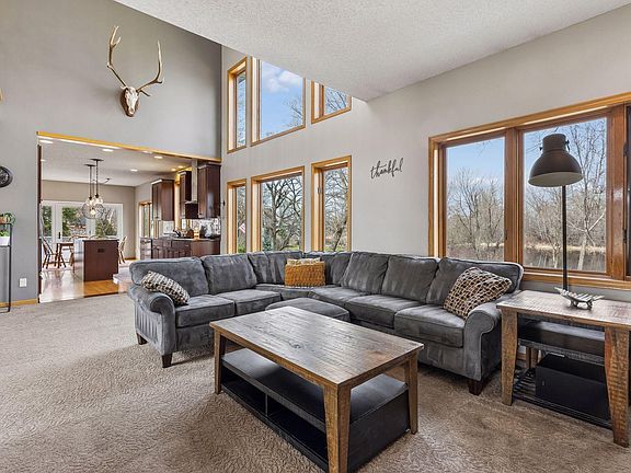 5th image of 1515 Broken Oak Ct