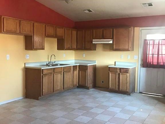Kitchen Full View
