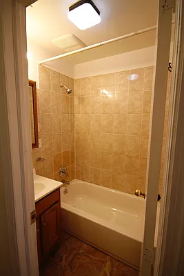 Rented by Nooklyn NYC LLC | media 38