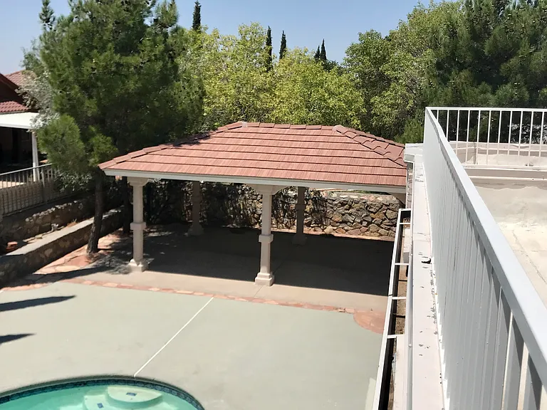 6516 Royal Ridge Dr — Photo 17