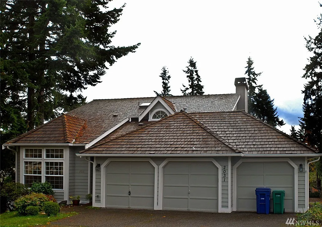2031 S 302nd Pl photo 1