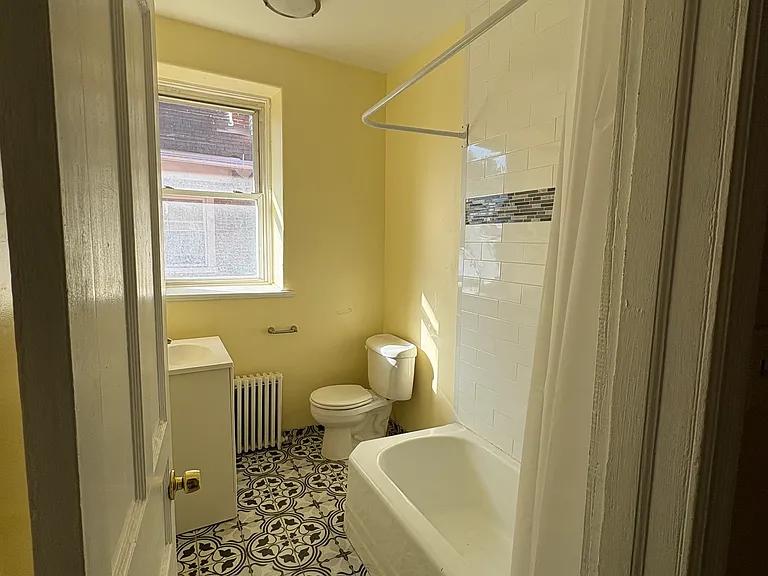 4908 N Camac St — Photo 5