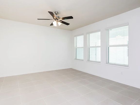 4th image of 1916 Summer Serenity Dr