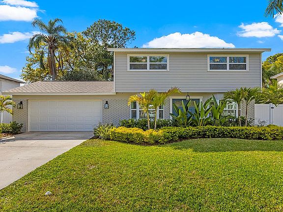4th image of 4904 Bay Crest Dr