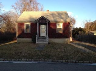 7 Delano St, Fairhaven, MA 02719