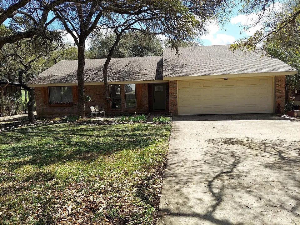 158 Augusta Dr