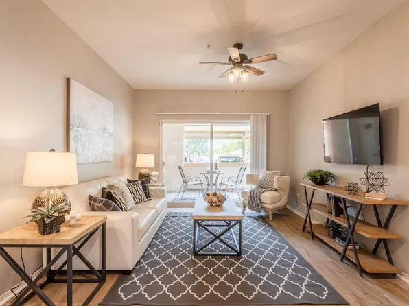 44704 Adam Ln, Temecula, CA 92592