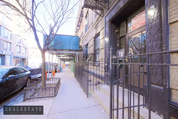 Rented by ZealEstate Group Inc | media 12