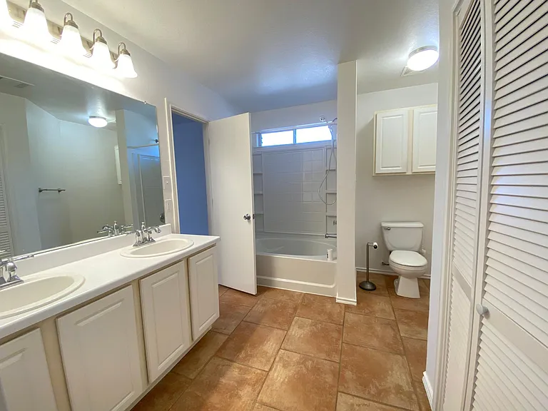 316 Indian Meadow Dr — Photo 13