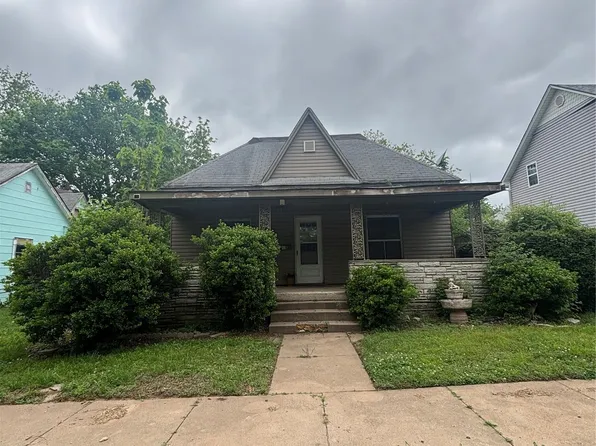 206 N Vine Ave, Cleveland, OK 74020