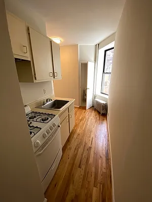 Rented by Landmark Real Estate | media 8