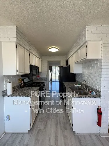 12186 Drake St NW Photo 1