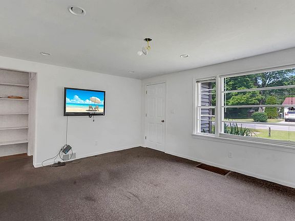 5th image of 52395 Leland Ave