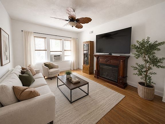 3rd image of 415-417 Mountain Ave