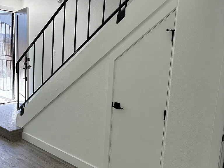 1240 S School St #1 — Photo 7