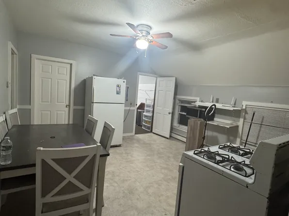 743 Pine St APT 3, Central Falls, RI 02863